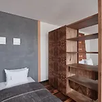 Hotell Hotel Warszawa
