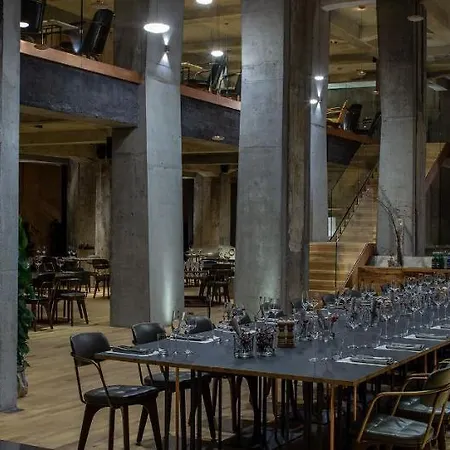 Hotel Warszawa Szálloda 5*